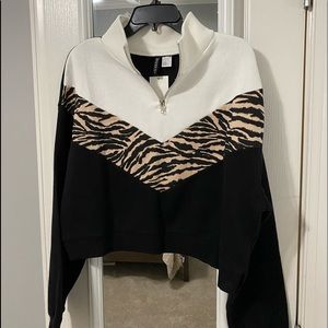 Fleece cheetah/black with zipper